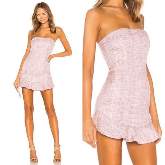 NEW MAJORELLE Talan Dress in Magenta
Sparkle - Picture 1 of 10